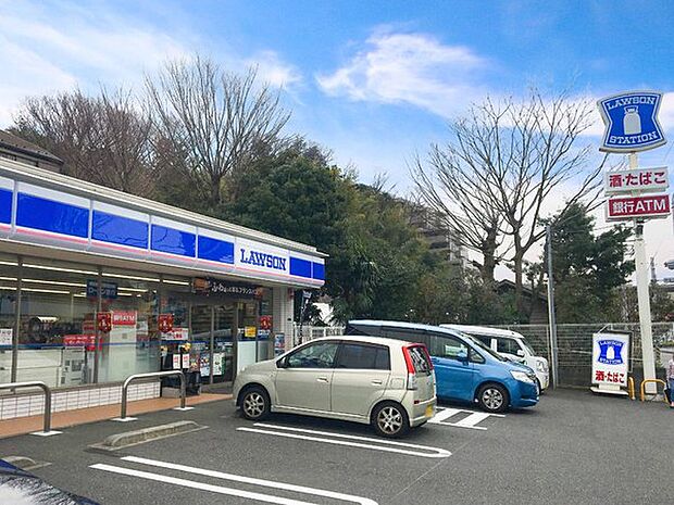 ローソン 栄小菅ケ谷三丁目店まで1007m