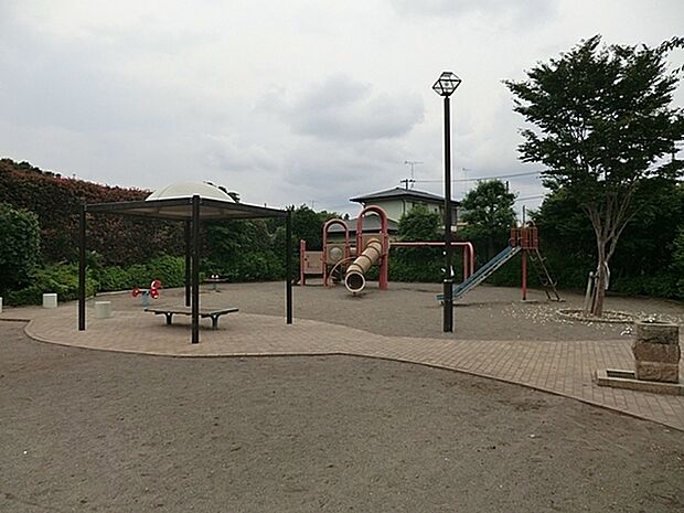 西大沼中央公園まで226m