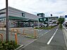 周辺：FUJI橋戸店まで848m、100円ショップも入ってお買物便利なスーパーです。夜22時まで営業しています。
