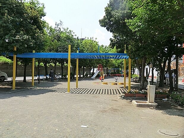 下野谷町公園まで448m