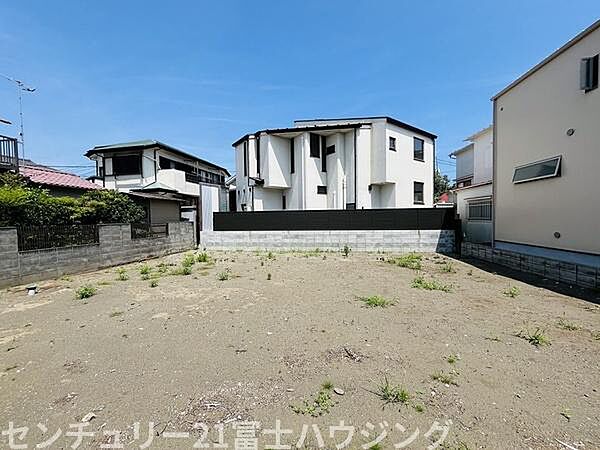【2路線利用可能】 JR東海道線・相模線「茅ケ崎」駅利用。都心へのアクセスも良く、オンオフの切り替えがしやすい立地。※AIによる画像加工を行っております。