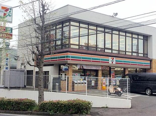 セブンイレブン藤沢大庭店まで105m
