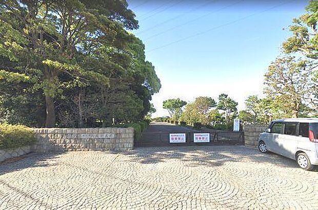 南羽沢公園まで2022m