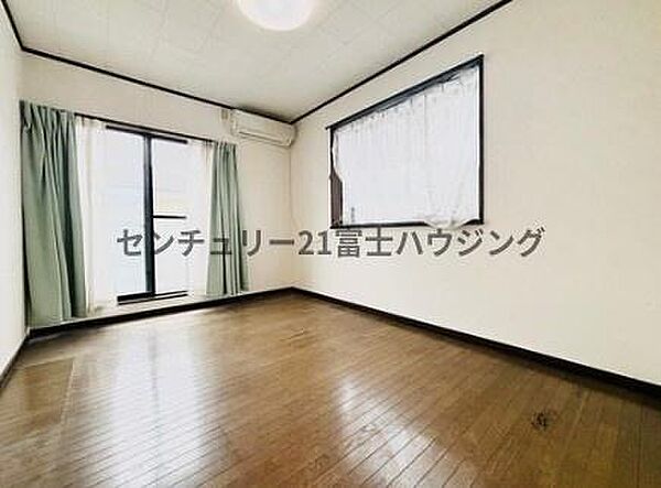 洋室