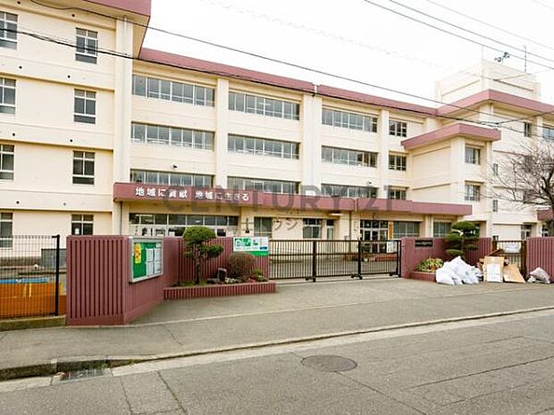 茅ヶ崎市立円蔵中学校まで929m