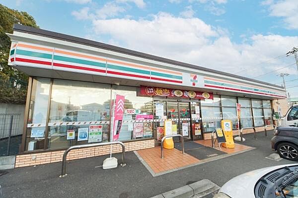 セブンイレブン茅ヶ崎緑が浜店まで412m
