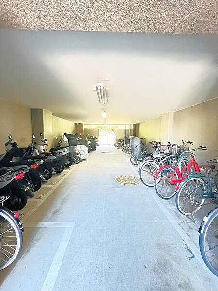 バイク置場充実してます！