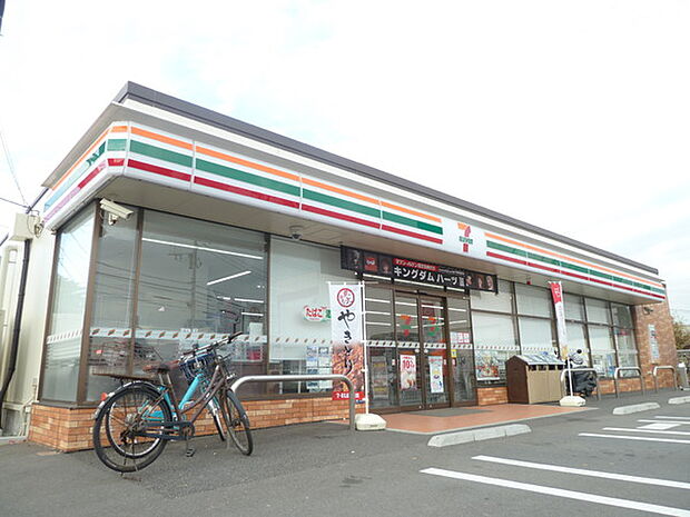 セブンイレブン藤沢本鵠沼5丁目店まで509m