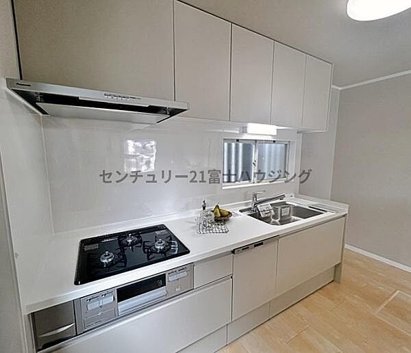 キッチンを拡大表示
