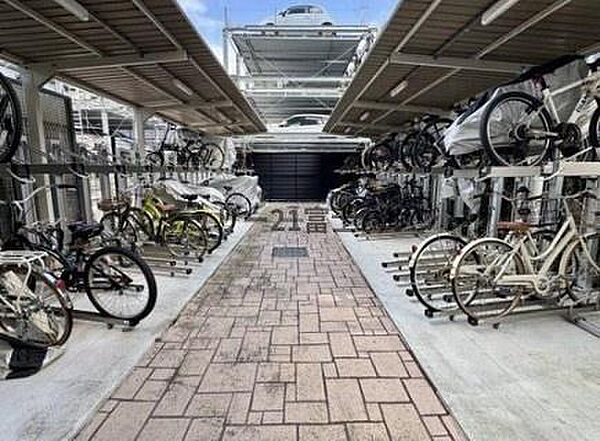 駐輪場