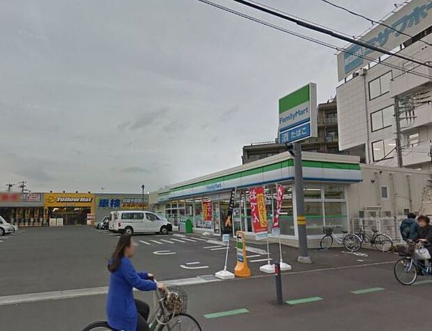 ファミリーマート辻堂新町三丁目店まで592m