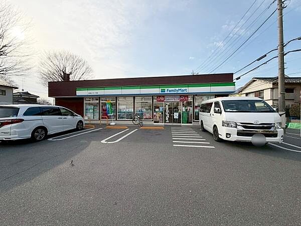 ファミリーマート杉並松ノ木1丁目店まで1262m