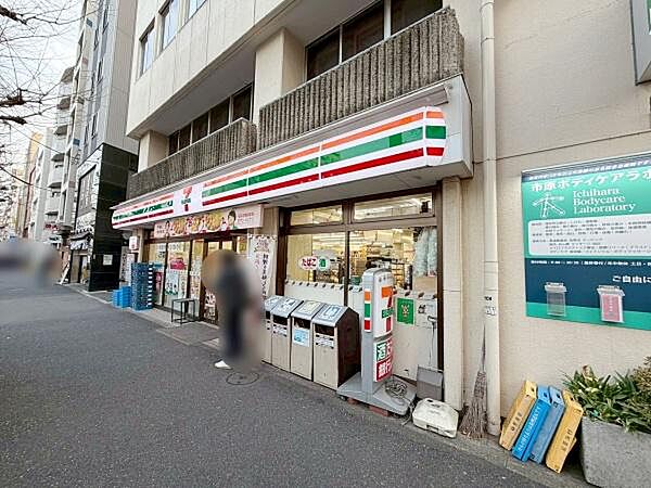 セブンイレブン杉並和田3丁目店まで590m