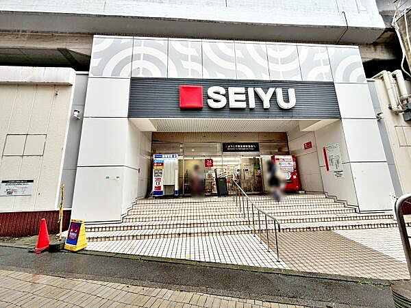 西友西荻窪店まで1215m