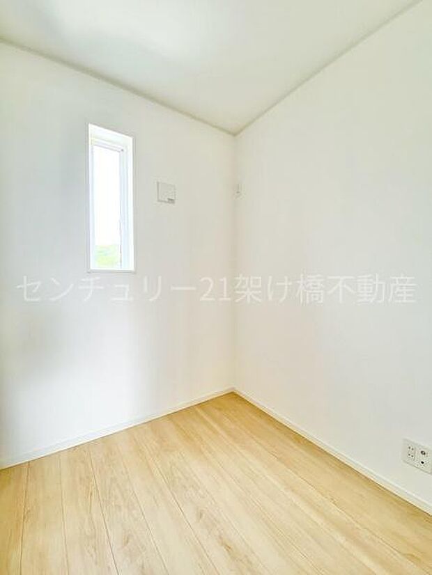 【2階 東側洋室 8帖】テレワークルームあり◎