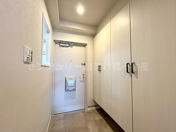 【玄関】トールサイズの大容量シューズボックスでたっぷり収納◎