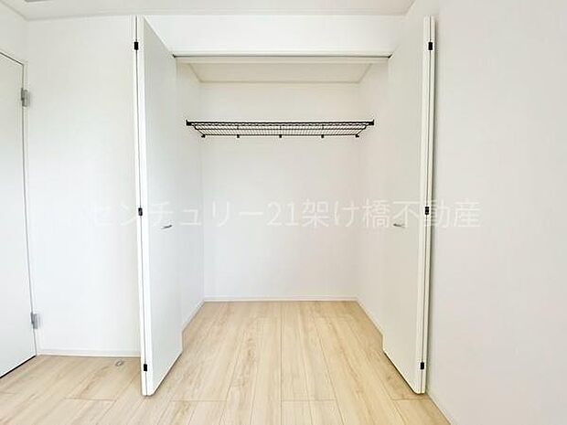【2階　北側洋室　約6.75帖】クローゼット