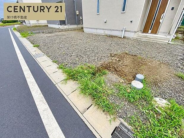 駐車並列3台可能◎