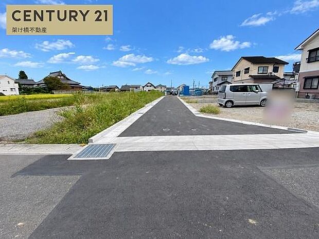 北東側私道約4.1ｍ