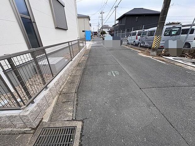 西側道路 幅員5m