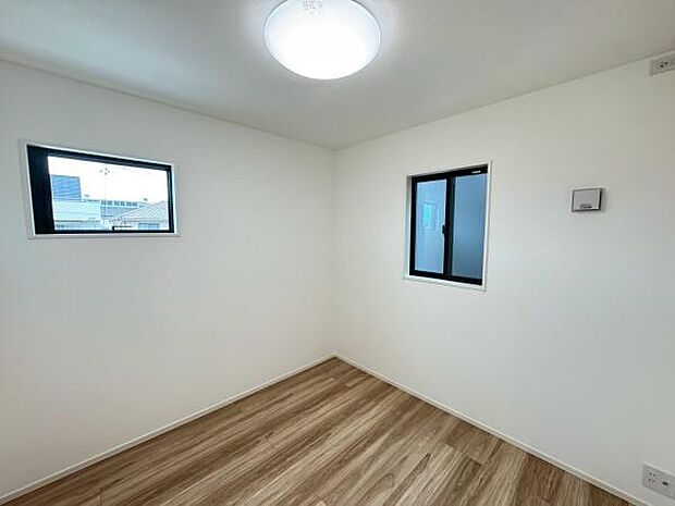 (2階 洋室 4.5帖)全洋室クローゼット完備◎