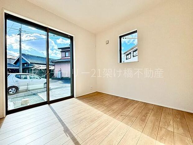 【リビング横 洋室 4.5帖】別角度