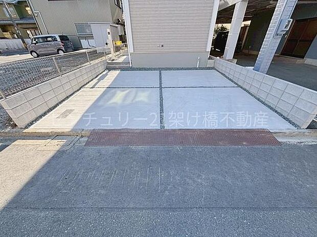 ●駐車並列2台可能◎