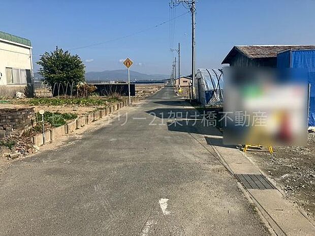 北西側公道3.8ｍ