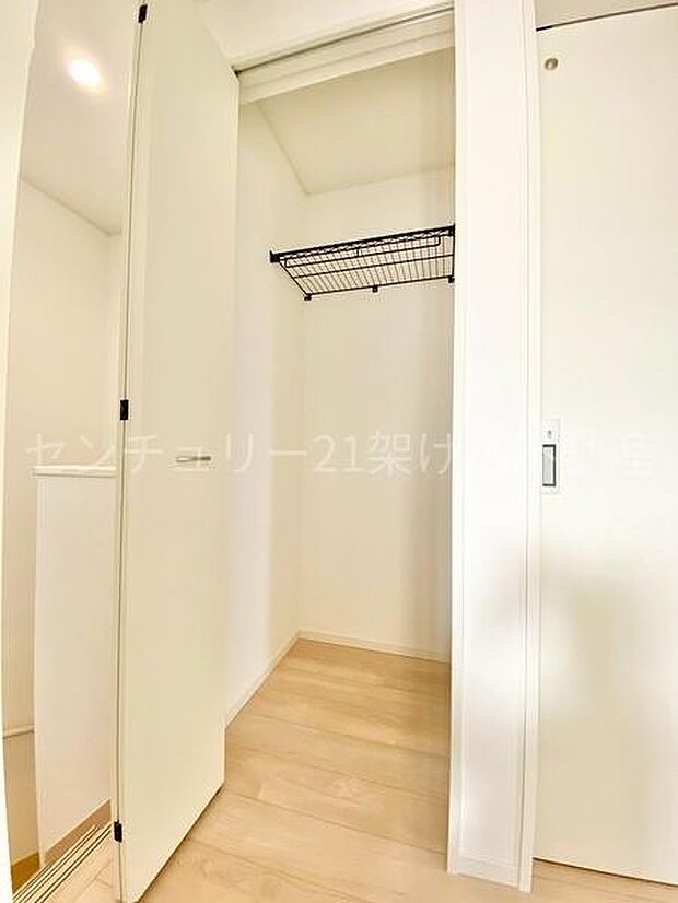 【2階ホール 収納】あると便利なホール収納♪