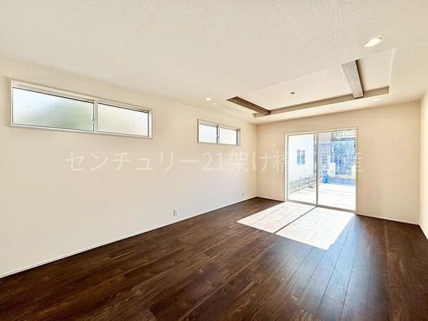 【ＬＤＫ 20.5帖】防犯面や子供が大きくなってからも安心なリビング階段採用。