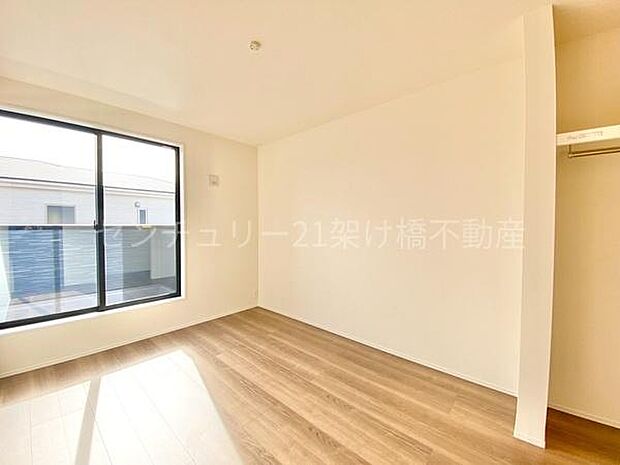 【5.63帖　洋室】2階全洋室ウォークインクローゼット完備◎