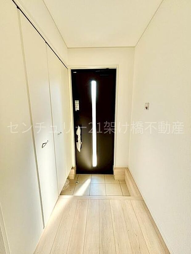 【玄関】トールサイズのシューズボックスでたっぷり収納◎