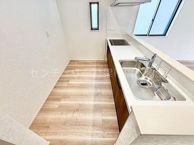 【システムキッチン】