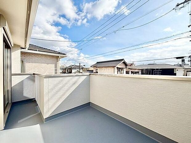 【バルコニー】南に面したバルコニー♪