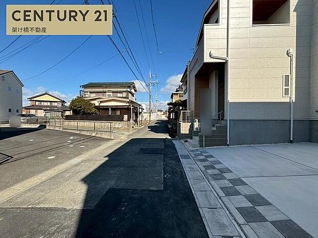 西側公道約4.5ｍ