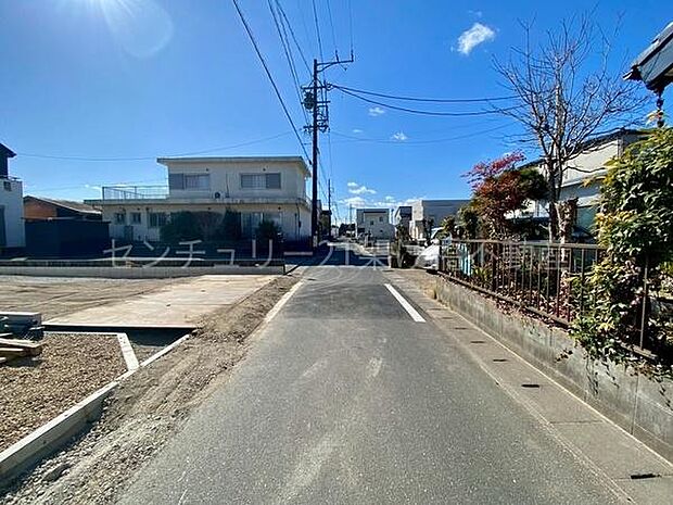 西側幅員約3.36ｍ