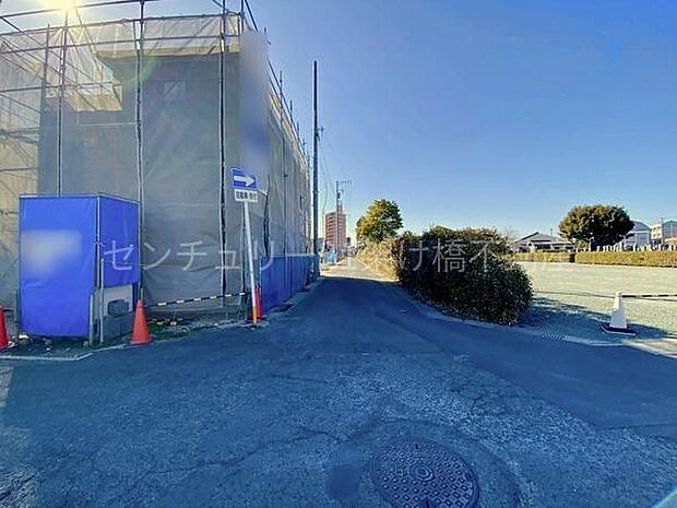 東側公道6ｍ北側公道4ｍ