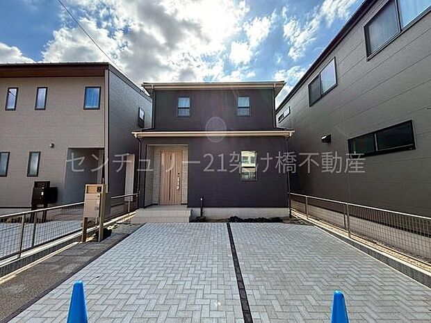 駐車並列2台可能◎