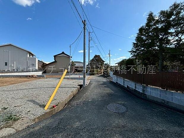 南側公道約4.11ｍ