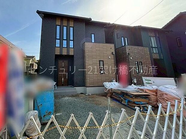 ●駐車たっぷり並列3台可能◎