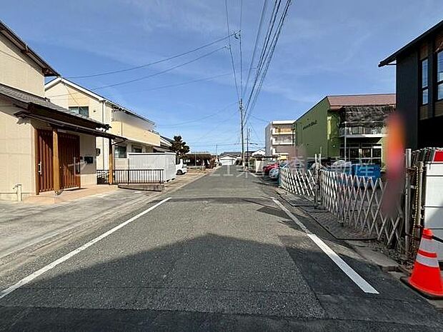 北西側公道約5.4m