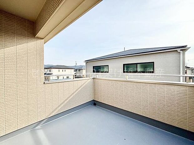 南西側バルコニー