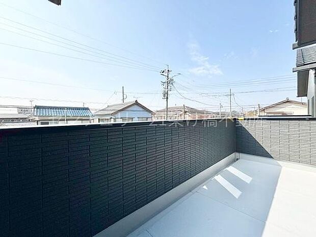 【南向きバルコニー】別角度