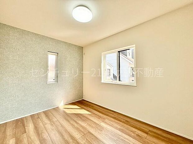 【2階 洋室 6帖】全室クローゼット完備◎