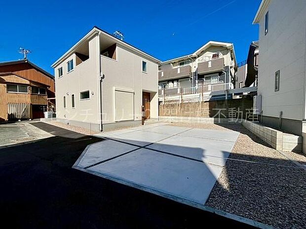 駐車並列2台可能◎