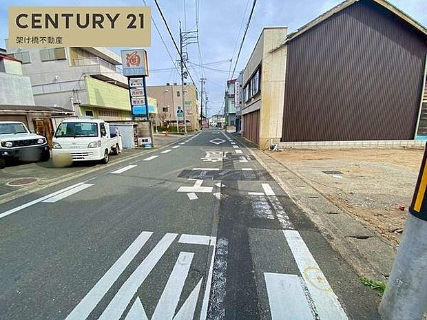 北東側公道約7.2m