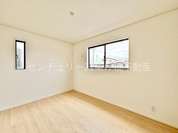 【洋室 6帖】北西側・WIC付