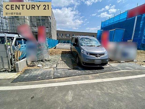 ●駐車たっぷり並列3台可能◎