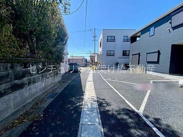 東側私道約4mまずはお気軽にお問い合わせください♪