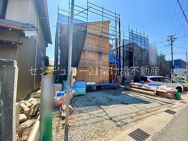 ●駐車並列2台可能◎